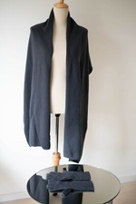 Chanel Schal und Handschuhe