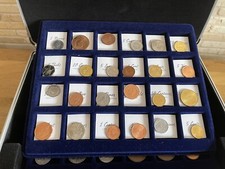 Münzsammlung 126 Münzen im Münzkoffer von Leuchtturm Münzen Schlüssel Lupe Top