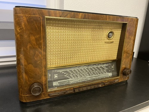 Röhrenradio grundig type - röhrenradio,
