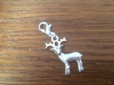 1 Anhänger Hirsch, Reh, Elch Rentier mit Karabiner (11944)