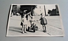 Altes Foto Mutter und Kinder