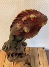 27cm Figur Leguan Eidechse Echse Drache modelliert +Treibholz B-Ware