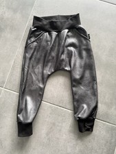 Handmade Baggy Lederlook gr. 104