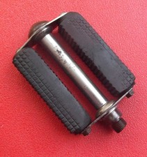 DDR Fahrrad Fahrradpedale Pedale links FZTW Modell 6006 50er