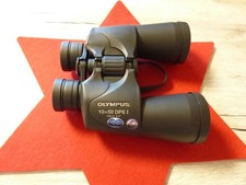 Fernglas-Olympus-neuwertig-10fach-Dioptrienanpassung-Weitwinkel-Riemen-Tasche