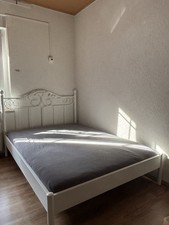 140x200 Metallbett + dazugehörige Matratze