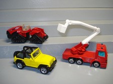 SIKU Modellautokonvolut 1019 MB Actros Feuerwehr, 1324 Case IV Quad, 4670 Jeep