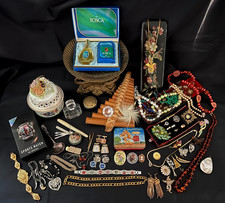 Konvolut Modeschmuck und vieles mehr. Auflösung Nachlass Vintage