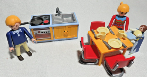 Playmobil familie in küche - familie,