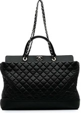 CHANEL Tasche (Quilted Aged