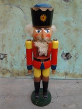 Alter Nussknacker  -  Höhe 37