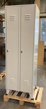 Spind Kleiderschrank aus Stahl