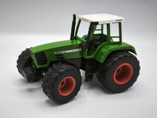 Siku 3158 in 1:32, Fendt 926