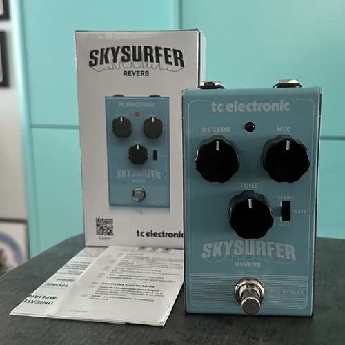 Electronic skysurfer hall - tc,
