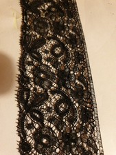 spitze 1 Meter Schwarz Spitzenband Bordüre made in france 