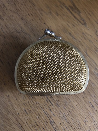 Vintage geldbörse aus metall - aus,