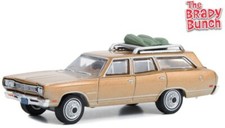 PLYMOUTH Satellite Station Wagon - 1969 - Brady Bunch - Greenlight 1:64