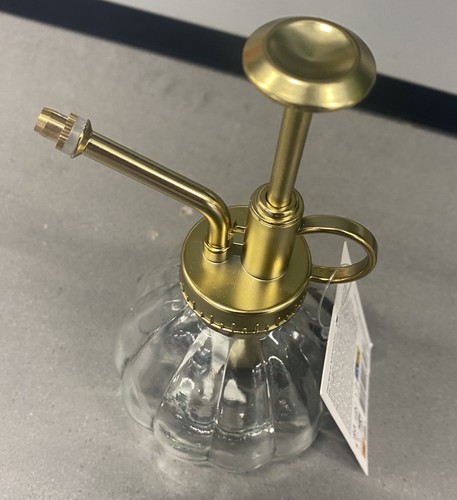 Gießkanne aus glas - gießkanne,