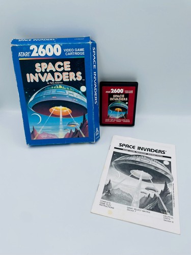 Atari 2600 space invaders - atari,