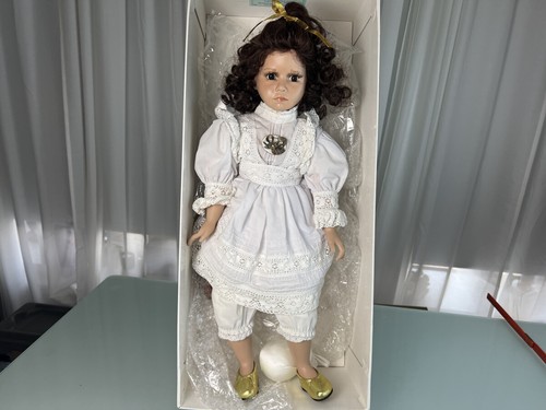 Künstlerpuppe porzellan puppe - künstlerpuppe,