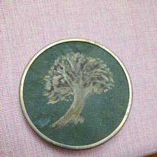 Brosche mit Seidenmalerei Baum