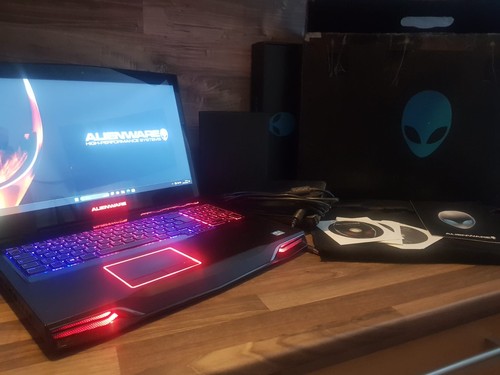 Alienware laptop notebook - 17,