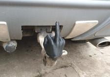 AHK Abdeckkappe Schutzkappe Anhängerkupplung „Fuck U Finger“ Mittelfinger Kappe