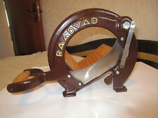 Alte Brotschneidemaschine