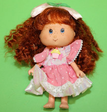 Vintage   Strawberry Shortcake Emily Erdbeer  Puppe nr D