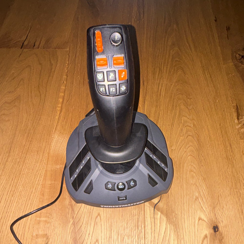 Thrustmaster joystick flight - thrustmaster,