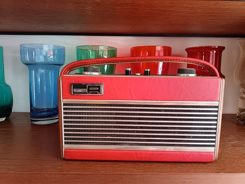 Vintage roberts rambler radio - vintage,