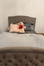 Bett 140x200 mit Lattenrost