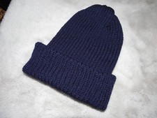 Warme dicke Strick Woll Mütze~handgestrickt~One Size~dunkelblau~Neu