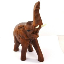 großer Elefant Figur