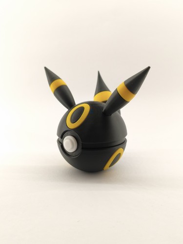 Umbreon pokeball pokemon - pokeball,