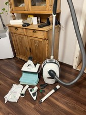 🌪️ Vorwerk Kobold VT300