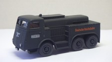 Kaelble  3-Achs  Zugmaschine