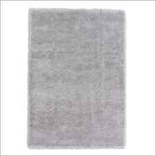 Flauschiger Hochflorteppich