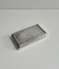 wunderschöne kleine alte 13
