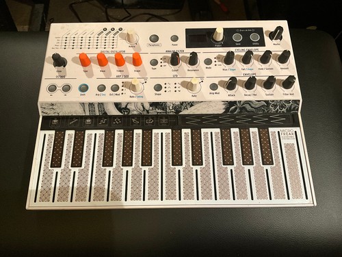Arturia microfreak hybrid - arturia,