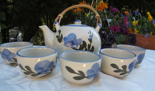 Teekanne mit teeschälchen aus - mit,
