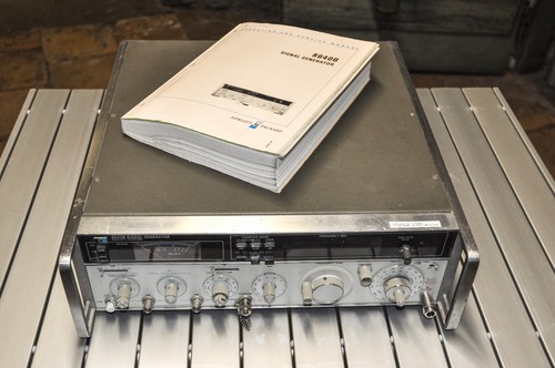 Uhf signal generator - hf-uhf, hp/