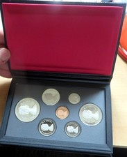 2 x Kanada Set mit Dollars, 4 x 1 Dollar, in perfektem Zustand.