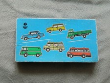 DDR Puzzle-Legespiel aus Holz mit osttalgischen Fahrzeugen von VERO .  Trabant D