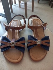 Sandalen Gr.32 Neu