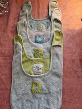 8 Lätzchen mit Klettverschluss im Nacken In verschiedene Farben