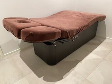 Kosmetikliege Gharieni