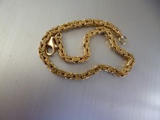 Wunderschönes massives