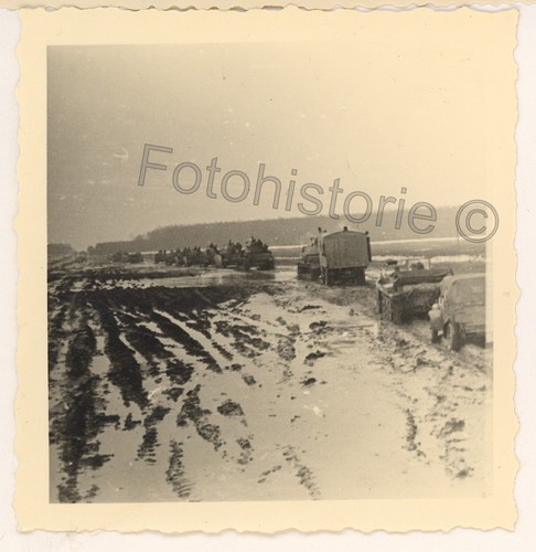 Foto ukraine lkw kolonne - foto, lkw-kolonne