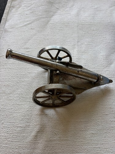Kanone miniatur spielzeug alt - spielzeug,